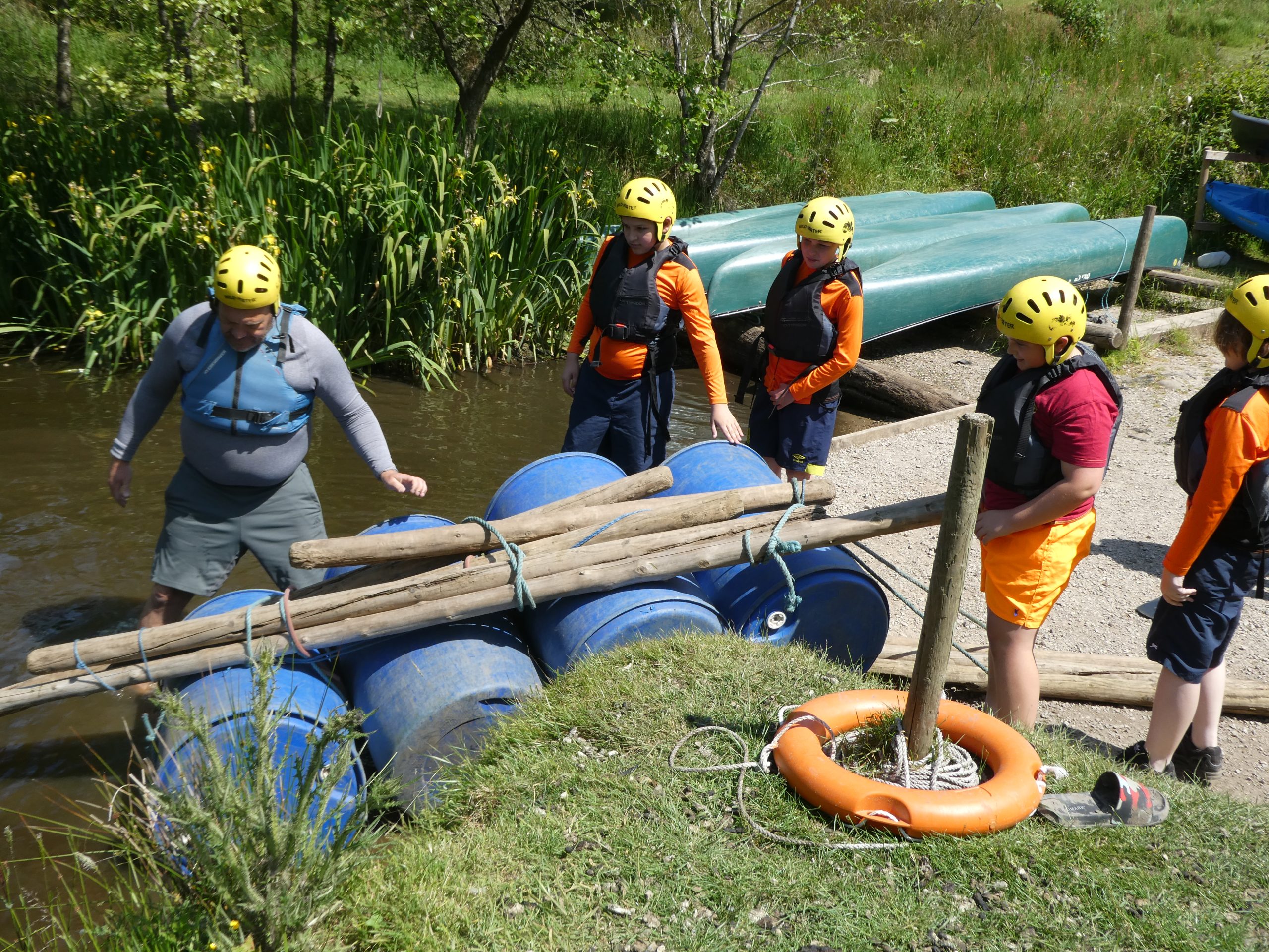 Raft building with Calder Class 8th June 2023